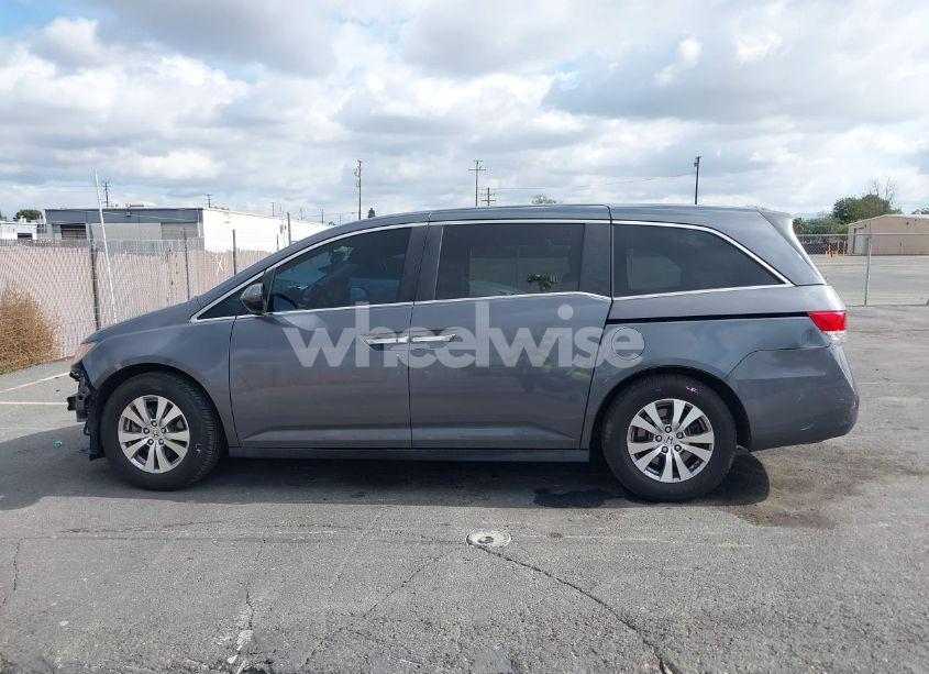 Photo 15 of 2016 Honda Odyssey EX-L (VIN 5FNRL5H64GB114650)