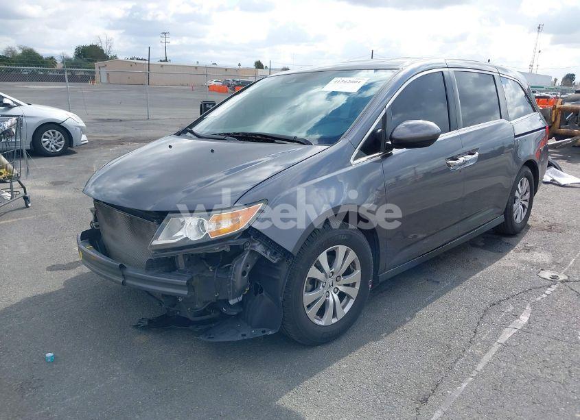 Photo 2 of 2016 Honda Odyssey EX-L (VIN 5FNRL5H64GB114650)