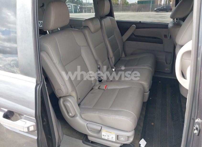 Photo 8 of 2016 Honda Odyssey EX-L (VIN 5FNRL5H64GB114650)