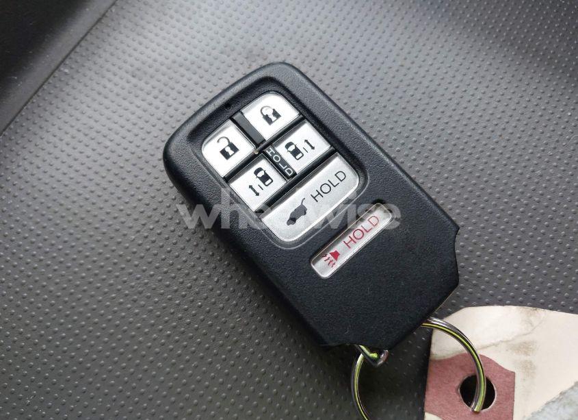 Photo 11 of 2016 Honda Odyssey EX-L (VIN 5FNRL5H64GB115622)