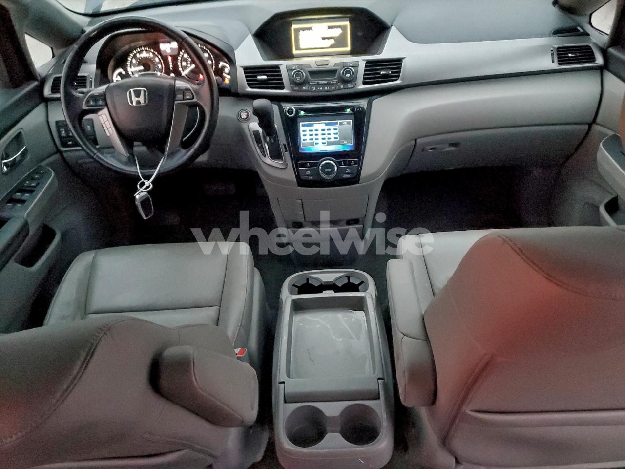 Photo 8 of 2016 HONDA ODYSSEY EXL (VIN 5FNRL5H64GB116298)