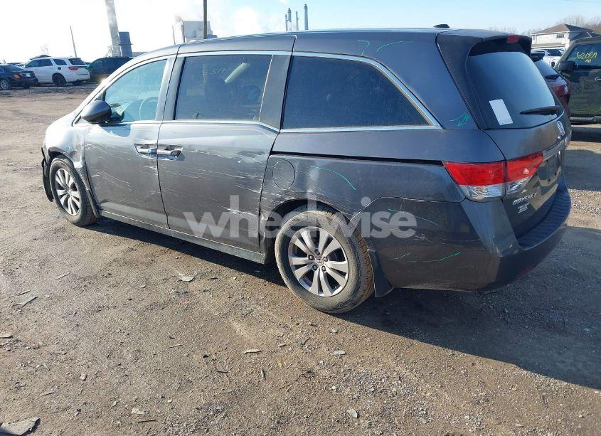 Photo 3 of 2016 Honda Odyssey EX-L (VIN 5FNRL5H64GB125275)