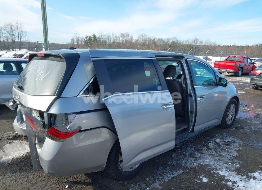 Photo 4 of 2016 Honda Odyssey EX-L (VIN 5FNRL5H64GB135708)