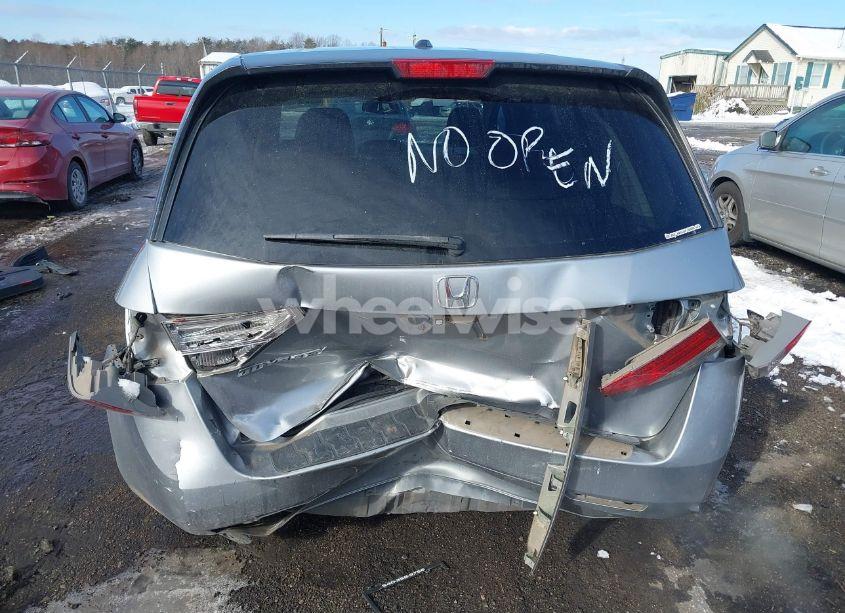 Photo 6 of 2016 Honda Odyssey EX-L (VIN 5FNRL5H64GB135708)