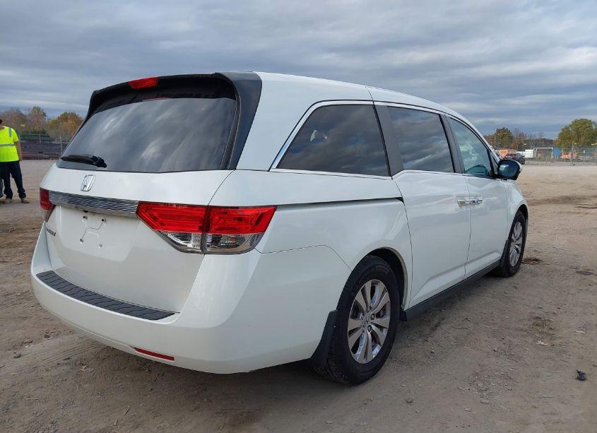 Photo 4 of 2016 Honda Odyssey EX-L (VIN 5FNRL5H64GB139029)