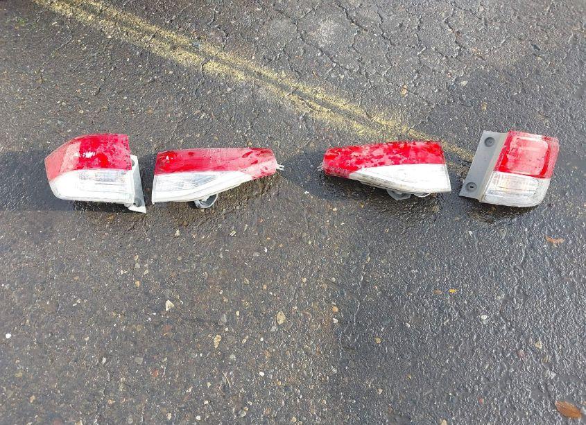 Photo 12 of 2016 Honda Odyssey EX-L (VIN 5FNRL5H64GB166585)