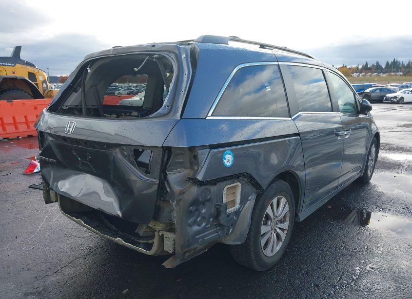 Photo 4 of 2016 Honda Odyssey EX-L (VIN 5FNRL5H64GB166585)