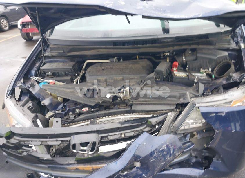 Photo 10 of 2017 Honda Odyssey EX-L (VIN 5FNRL5H64HB015716)