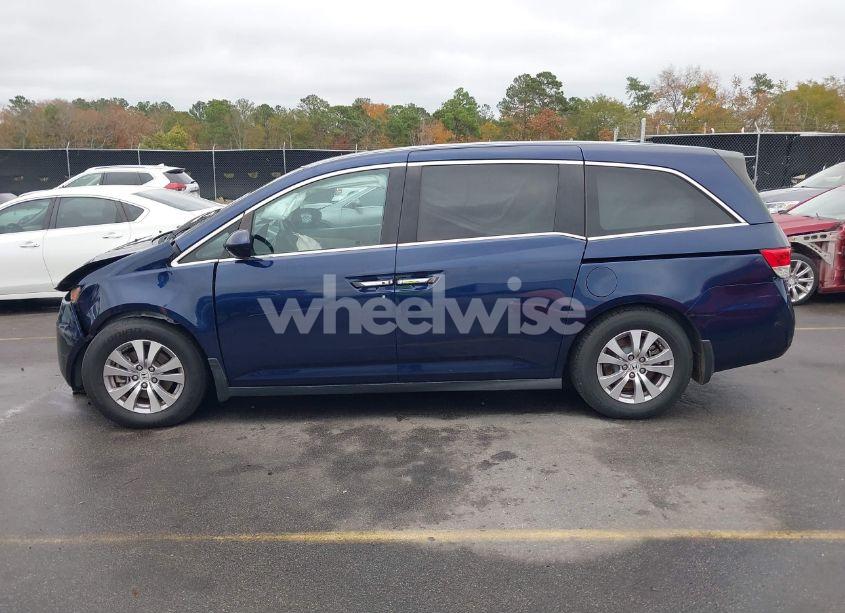 Photo 14 of 2017 Honda Odyssey EX-L (VIN 5FNRL5H64HB015716)