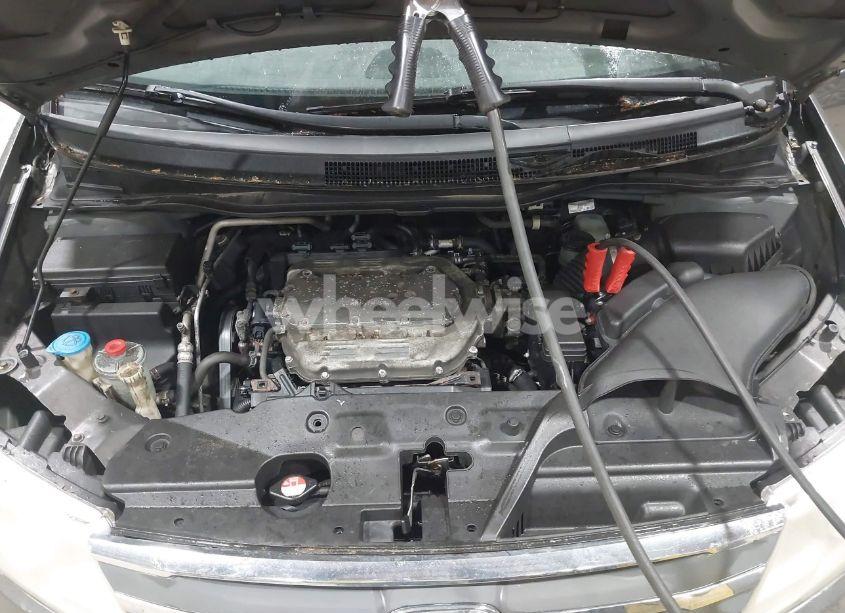 Photo 10 of 2011 Honda Odyssey EX-L (VIN 5FNRL5H65BB017367)