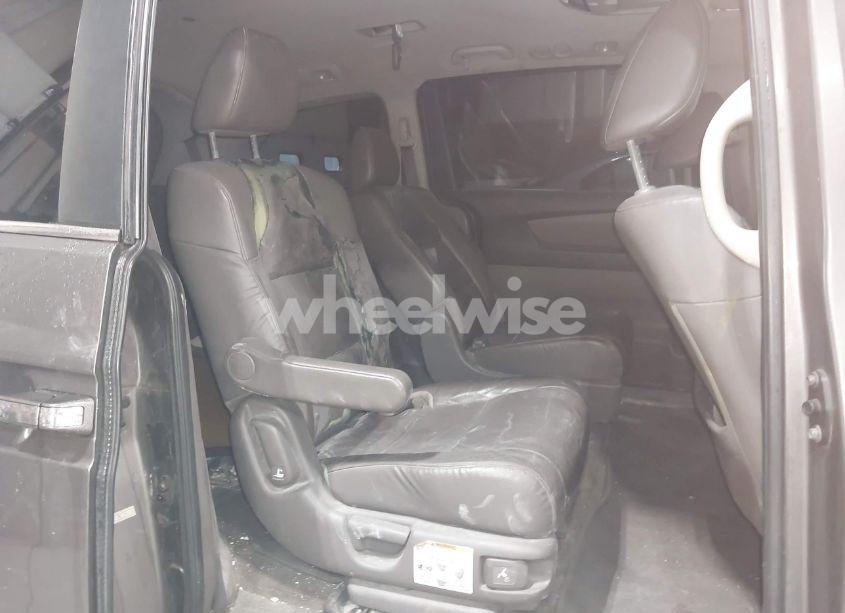 Photo 8 of 2011 Honda Odyssey EX-L (VIN 5FNRL5H65BB017367)