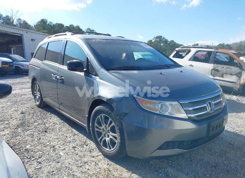 2011 Honda Odyssey EX-L (VIN 5FNRL5H65BB042480) main photo