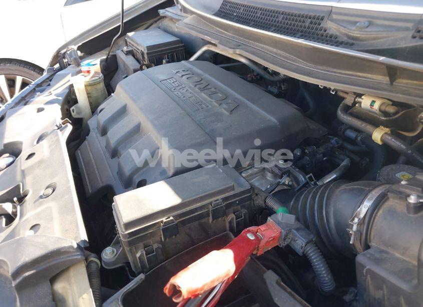 Photo 10 of 2011 Honda Odyssey EX-L (VIN 5FNRL5H65BB042480)