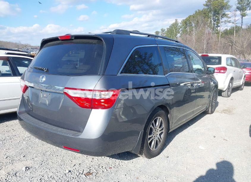 Photo 4 of 2011 Honda Odyssey EX-L (VIN 5FNRL5H65BB042480)