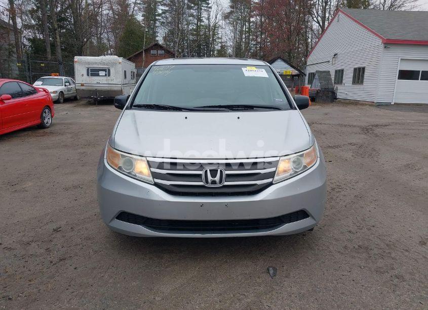 Photo 12 of 2011 Honda Odyssey EX-L (VIN 5FNRL5H65BB047291)