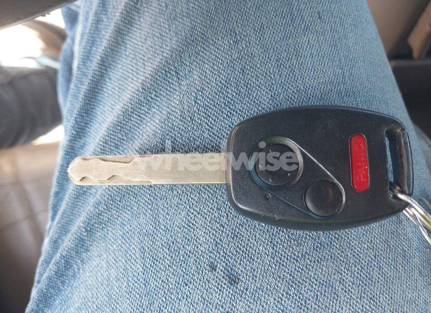 Photo 11 of 2011 Honda Odyssey EX-L (VIN 5FNRL5H65BB048330)