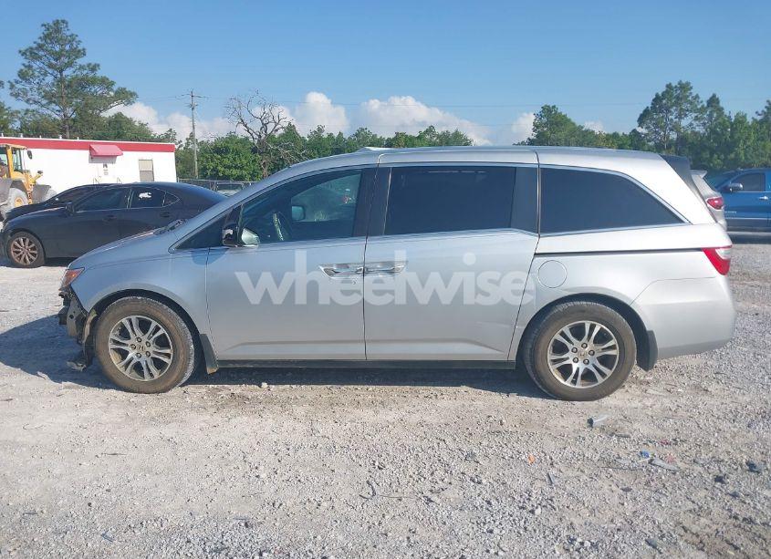 Photo 15 of 2011 Honda Odyssey EX-L (VIN 5FNRL5H65BB048330)