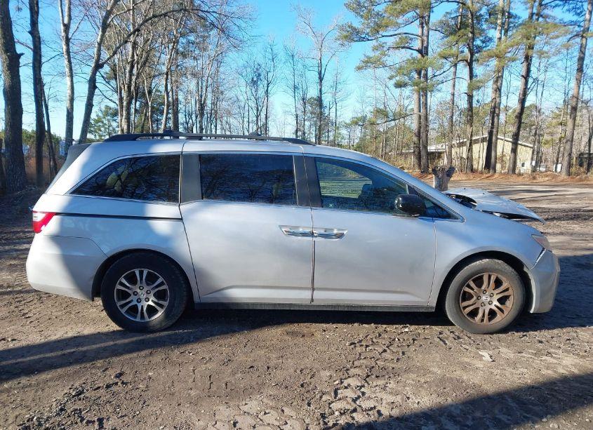 Photo 13 of 2011 Honda Odyssey EX-L (VIN 5FNRL5H65BB051776)