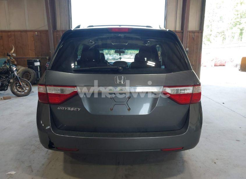 Photo 16 of 2011 Honda Odyssey EX-L (VIN 5FNRL5H65BB051888)