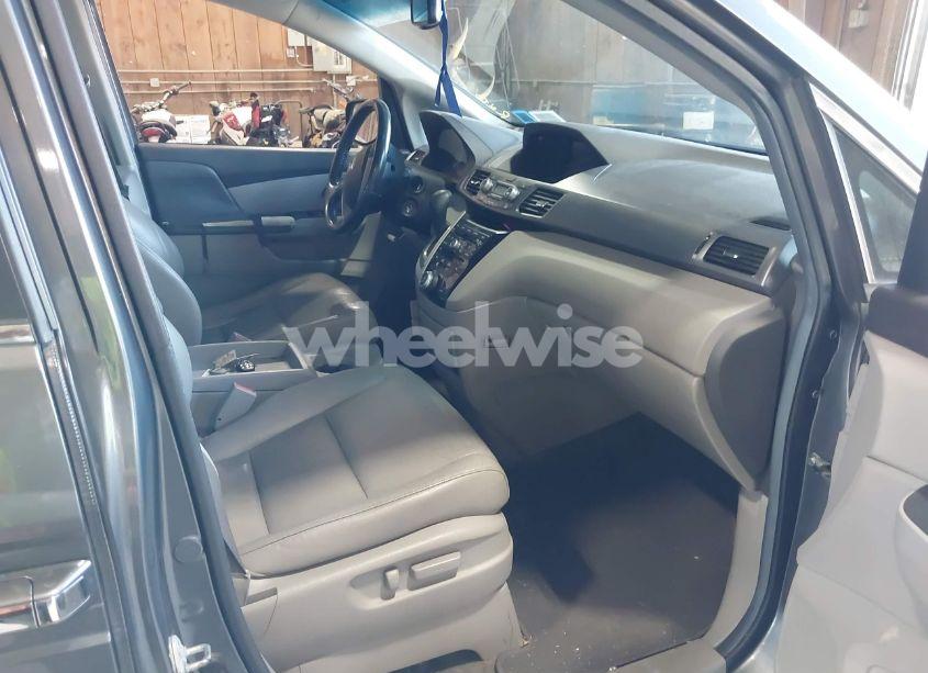 Photo 5 of 2011 Honda Odyssey EX-L (VIN 5FNRL5H65BB051888)