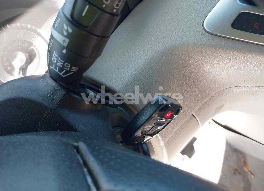 Photo 11 of 2011 Honda Odyssey EX-L (VIN 5FNRL5H65BB065760)