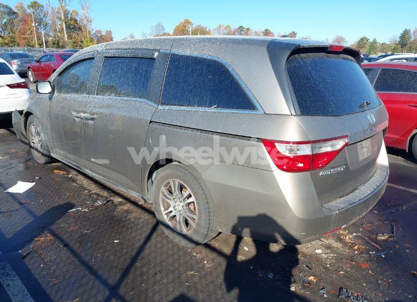 Photo 3 of 2011 Honda Odyssey EX-L (VIN 5FNRL5H65BB065760)