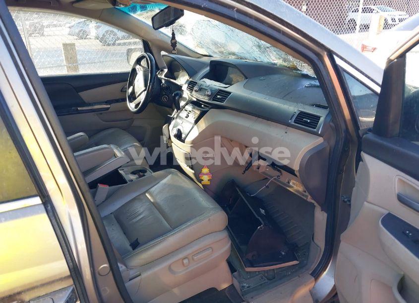 Photo 5 of 2011 Honda Odyssey EX-L (VIN 5FNRL5H65BB065760)