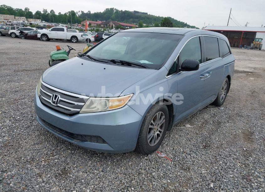 Photo 2 of 2011 Honda Odyssey EXL (VIN 5FNRL5H65BB066004)