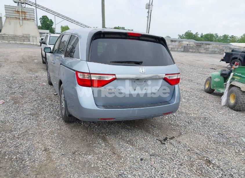 Photo 3 of 2011 Honda Odyssey EXL (VIN 5FNRL5H65BB066004)