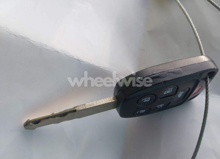 Photo 11 of 2011 Honda Odyssey EX-L (VIN 5FNRL5H65BB091498)