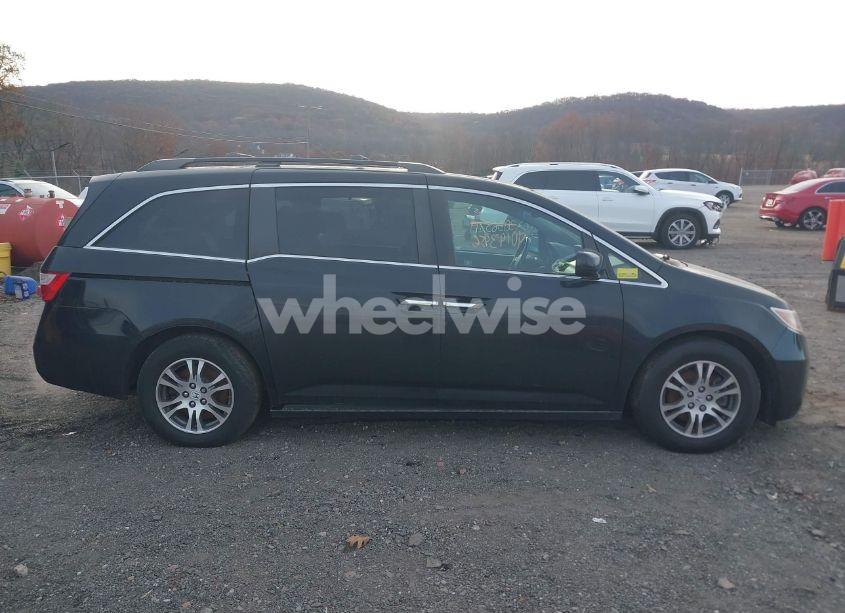 Photo 13 of 2011 Honda Odyssey EX-L (VIN 5FNRL5H65BB091498)