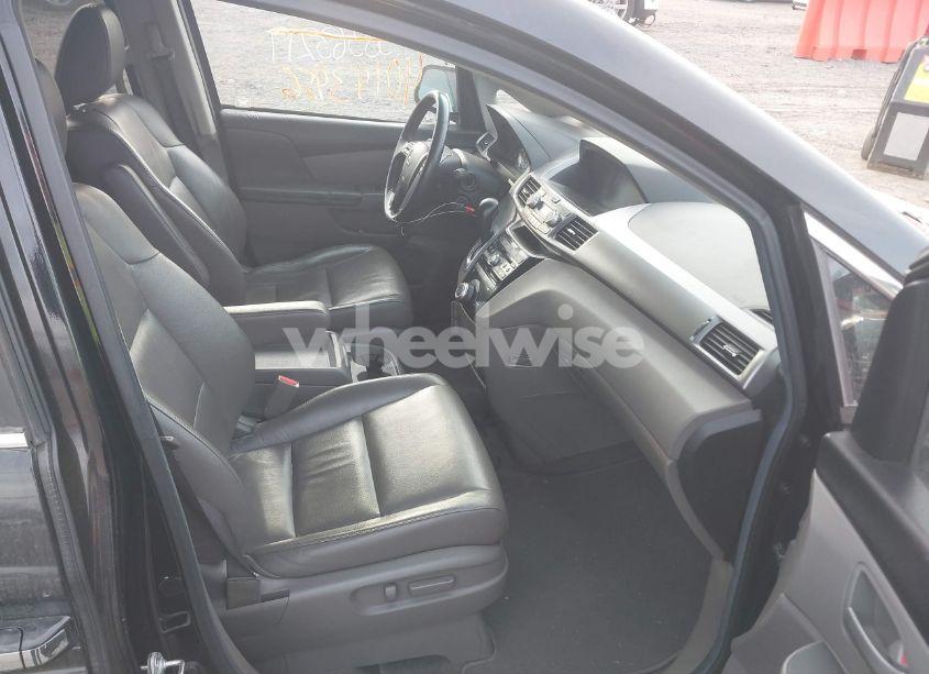 Photo 5 of 2011 Honda Odyssey EX-L (VIN 5FNRL5H65BB091498)