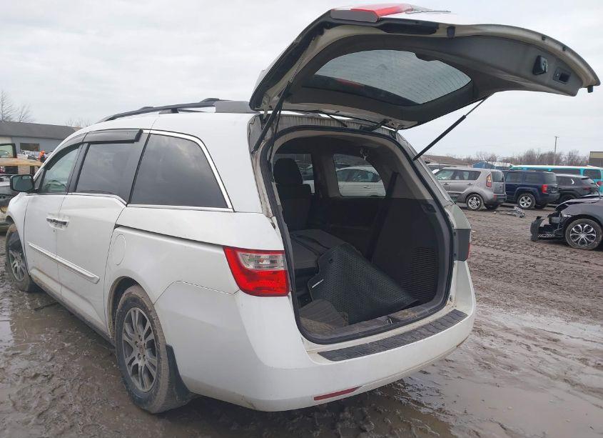 Photo 3 of 2011 Honda Odyssey EX-L (VIN 5FNRL5H65BB100474)