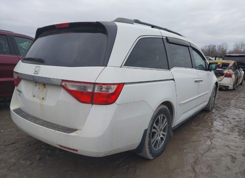 Photo 4 of 2011 Honda Odyssey EX-L (VIN 5FNRL5H65BB100474)