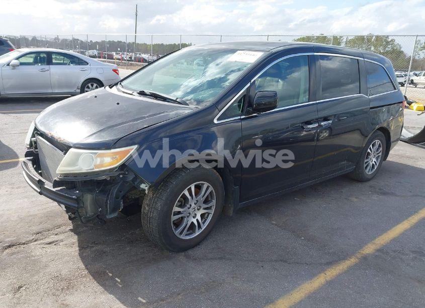 Photo 2 of 2011 Honda Odyssey EX-L (VIN 5FNRL5H65BB102807)