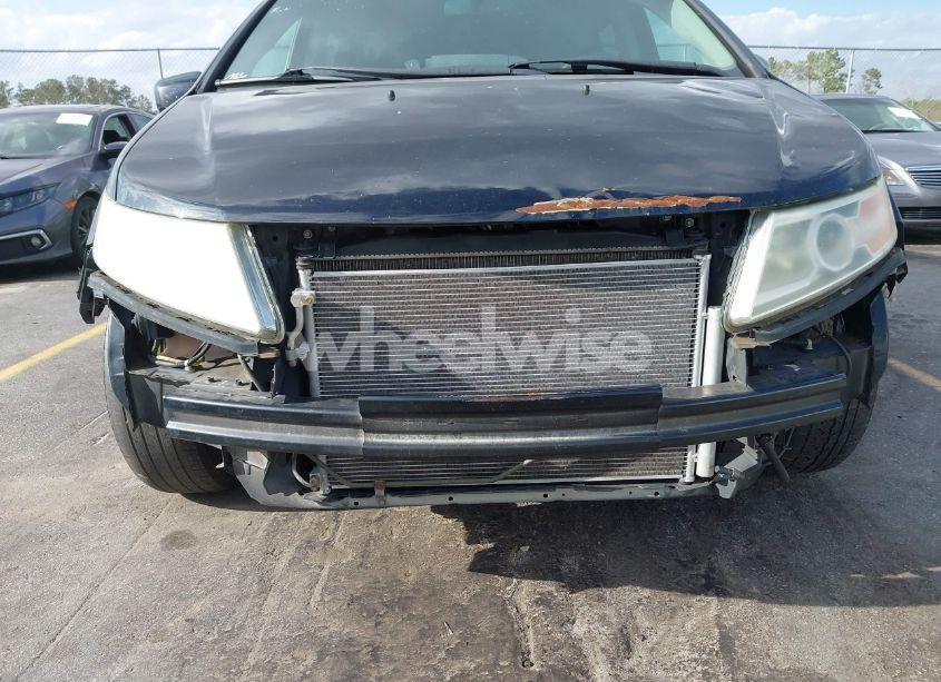 Photo 6 of 2011 Honda Odyssey EX-L (VIN 5FNRL5H65BB102807)