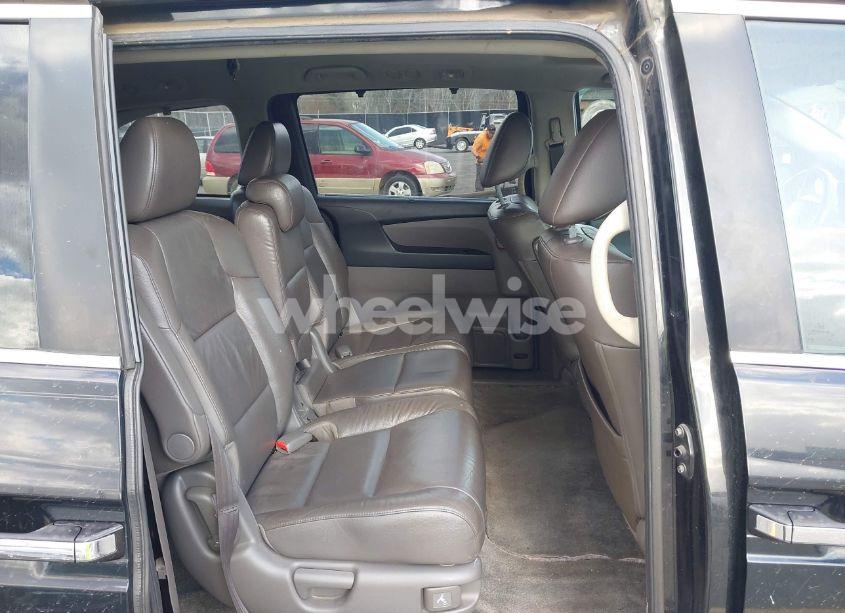 Photo 8 of 2011 Honda Odyssey EX-L (VIN 5FNRL5H65BB102807)