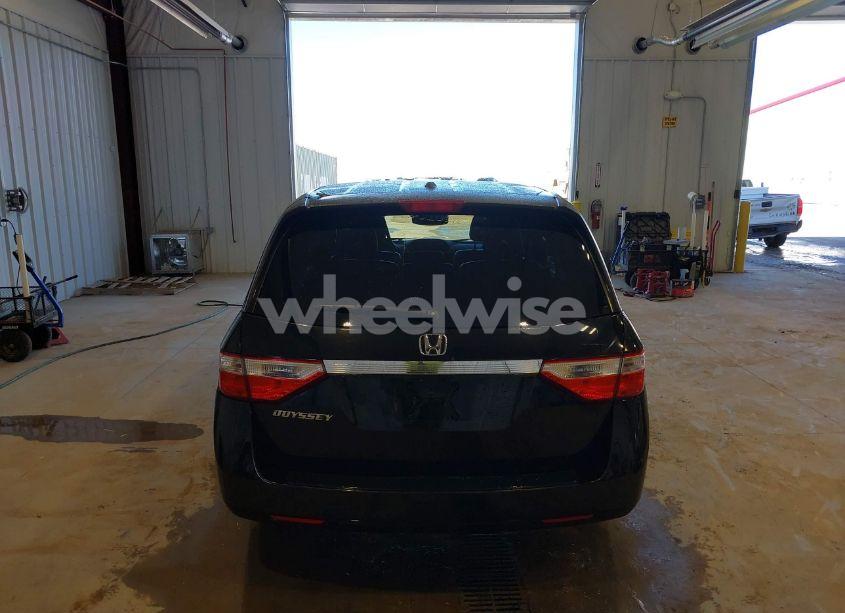 Photo 17 of 2011 Honda Odyssey EX-L (VIN 5FNRL5H65BB102810)