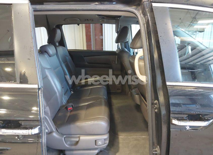 Photo 8 of 2011 Honda Odyssey EX-L (VIN 5FNRL5H65BB102810)