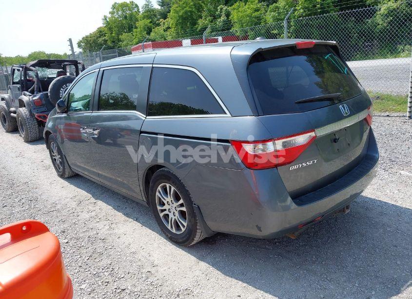 Photo 3 of 2012 Honda Odyssey EX-L (VIN 5FNRL5H65CB015247)