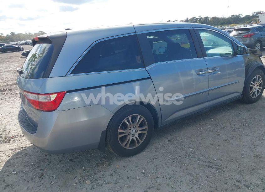 Photo 4 of 2012 Honda Odyssey EX-L (VIN 5FNRL5H65CB036177)