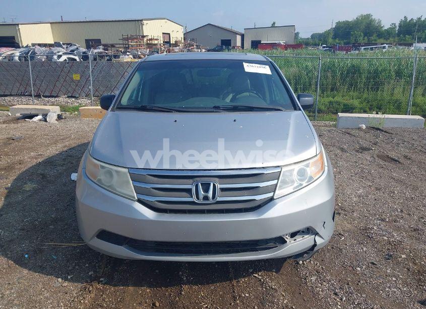 Photo 12 of 2012 Honda Odyssey EX-L (VIN 5FNRL5H65CB039015)