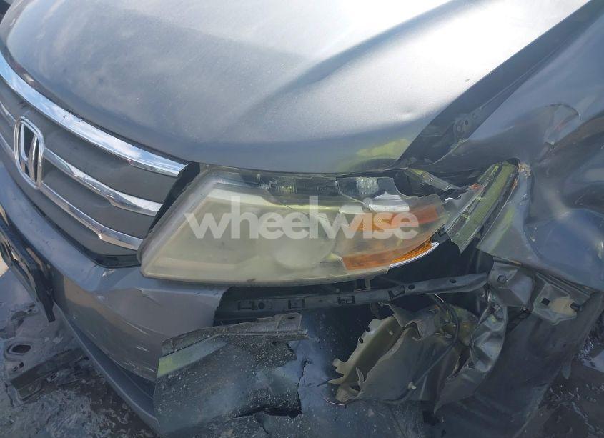 Photo 6 of 2012 Honda Odyssey EX-L (VIN 5FNRL5H65CB061032)