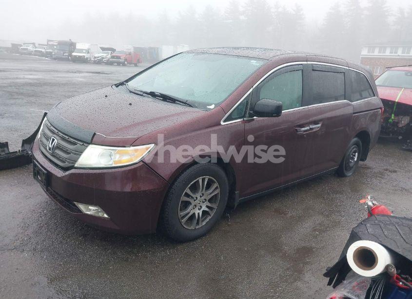 Photo 2 of 2012 Honda Odyssey EX-L (VIN 5FNRL5H65CB072550)