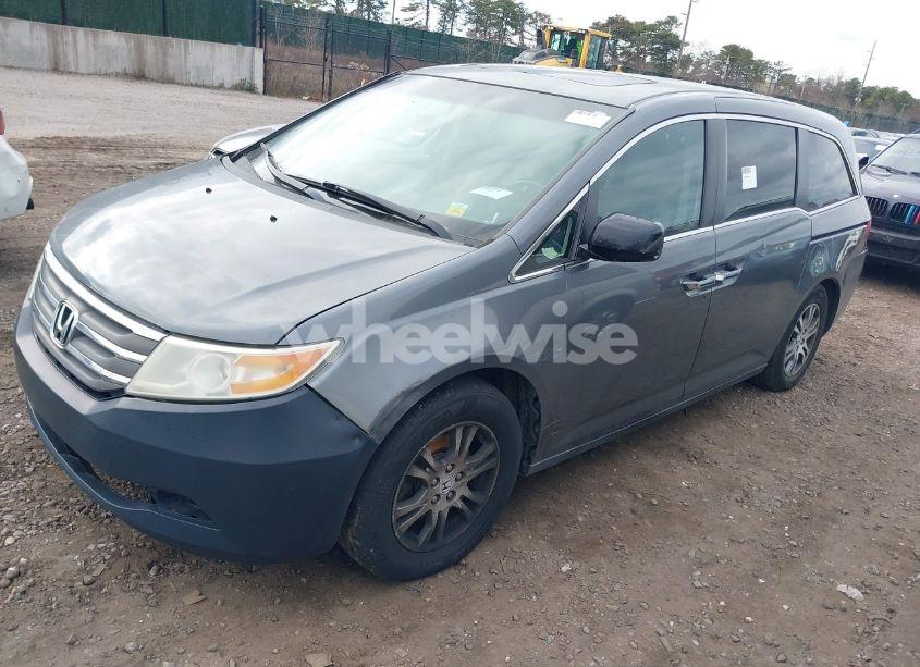 Photo 2 of 2012 Honda Odyssey EX-L (VIN 5FNRL5H65CB074282)