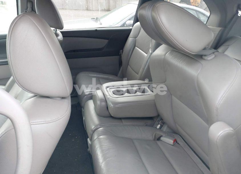 Photo 8 of 2012 Honda Odyssey EX-L (VIN 5FNRL5H65CB074282)
