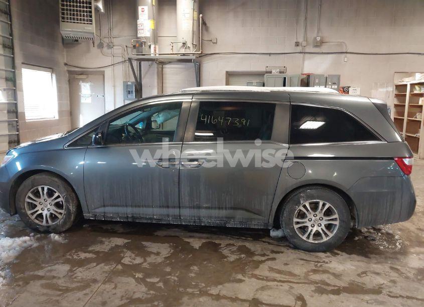 Photo 14 of 2012 Honda Odyssey EX-L (VIN 5FNRL5H65CB104137)
