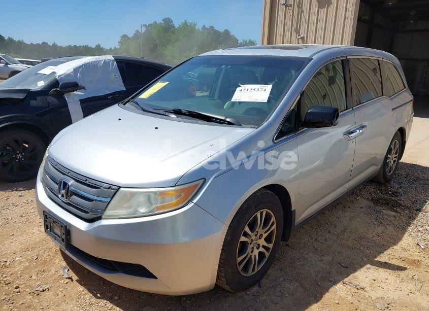 Photo 2 of 2012 Honda Odyssey EX-L (VIN 5FNRL5H65CB147666)