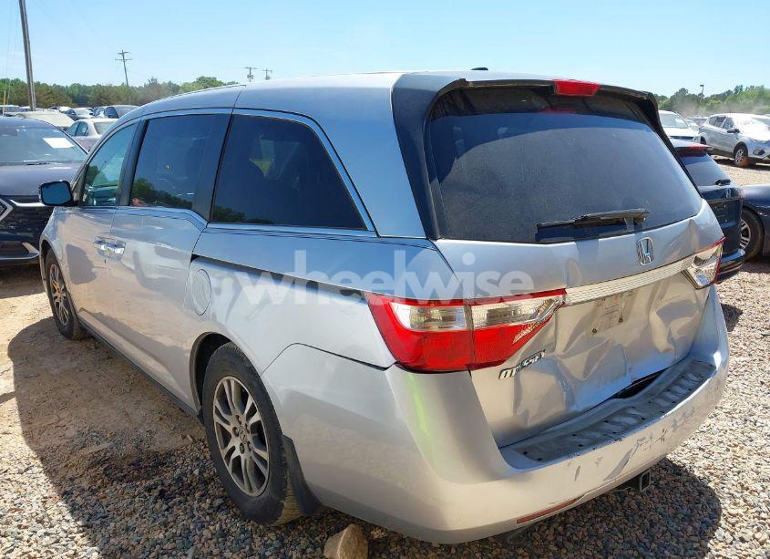 Photo 3 of 2012 Honda Odyssey EX-L (VIN 5FNRL5H65CB147666)