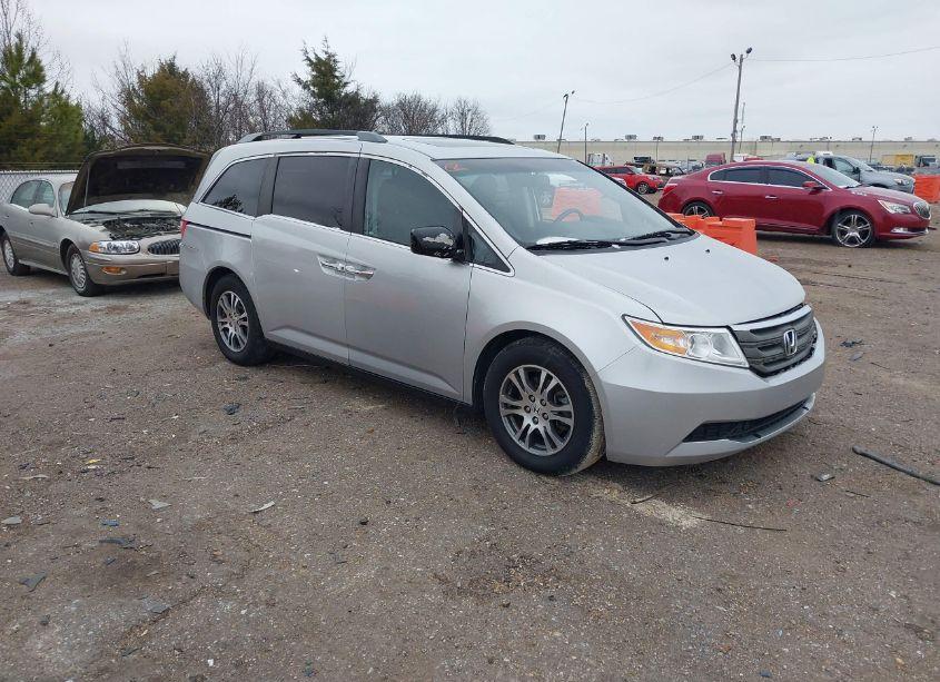 2013 Honda Odyssey EX-L (VIN 5FNRL5H65DB055099) main photo